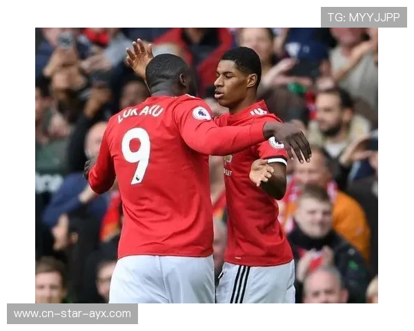 曼联球星现身慈善活动，示范社会责任新高度